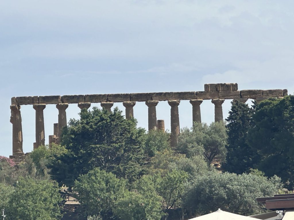Griechischer Tempel im Tal der Tempel bei Agrigento